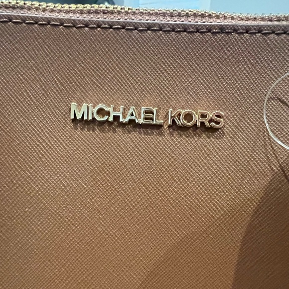 NWT Michael Kors brown leather tote - Picture 3 of 10
